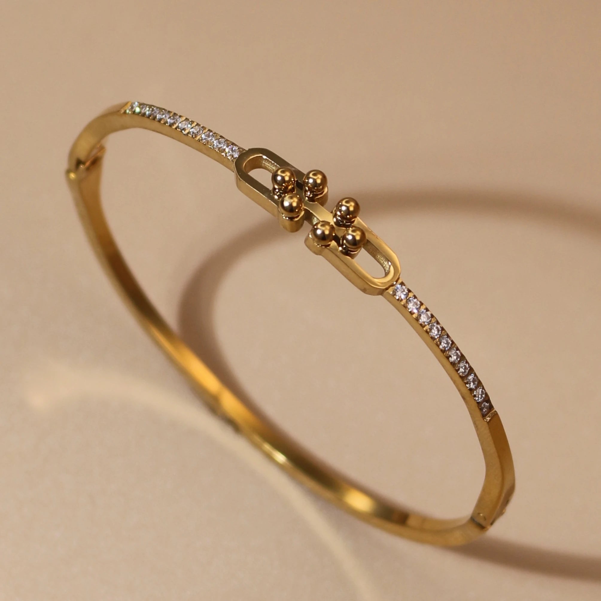 New  Geometric Crystal Design