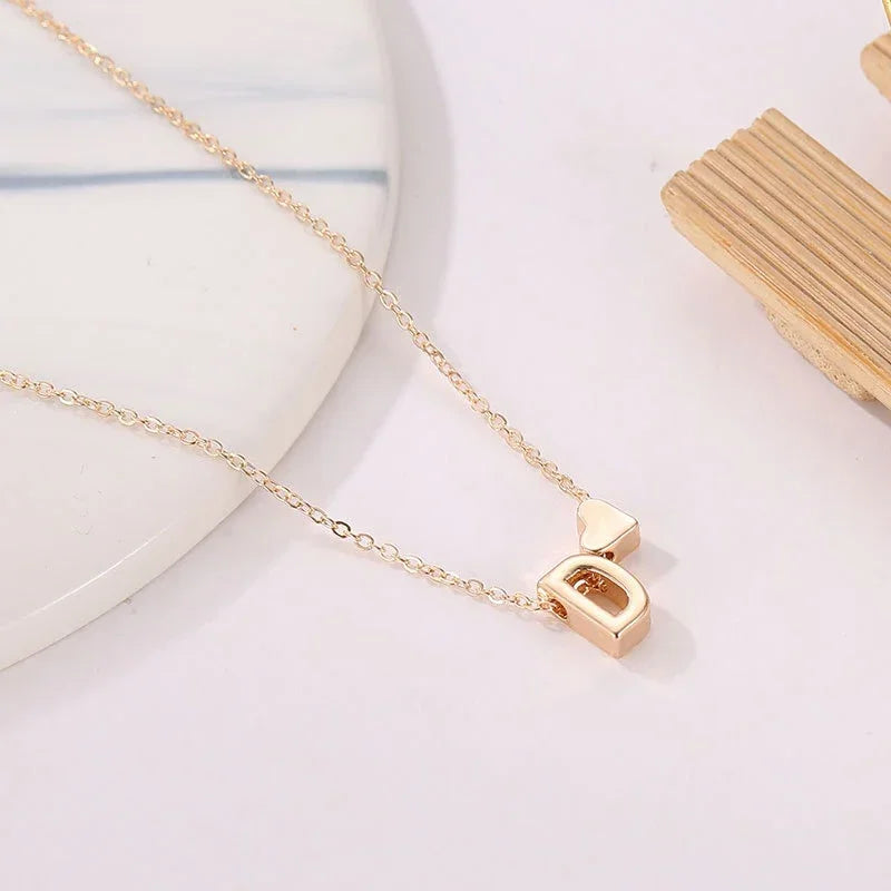 Elegant necklace from Suming
